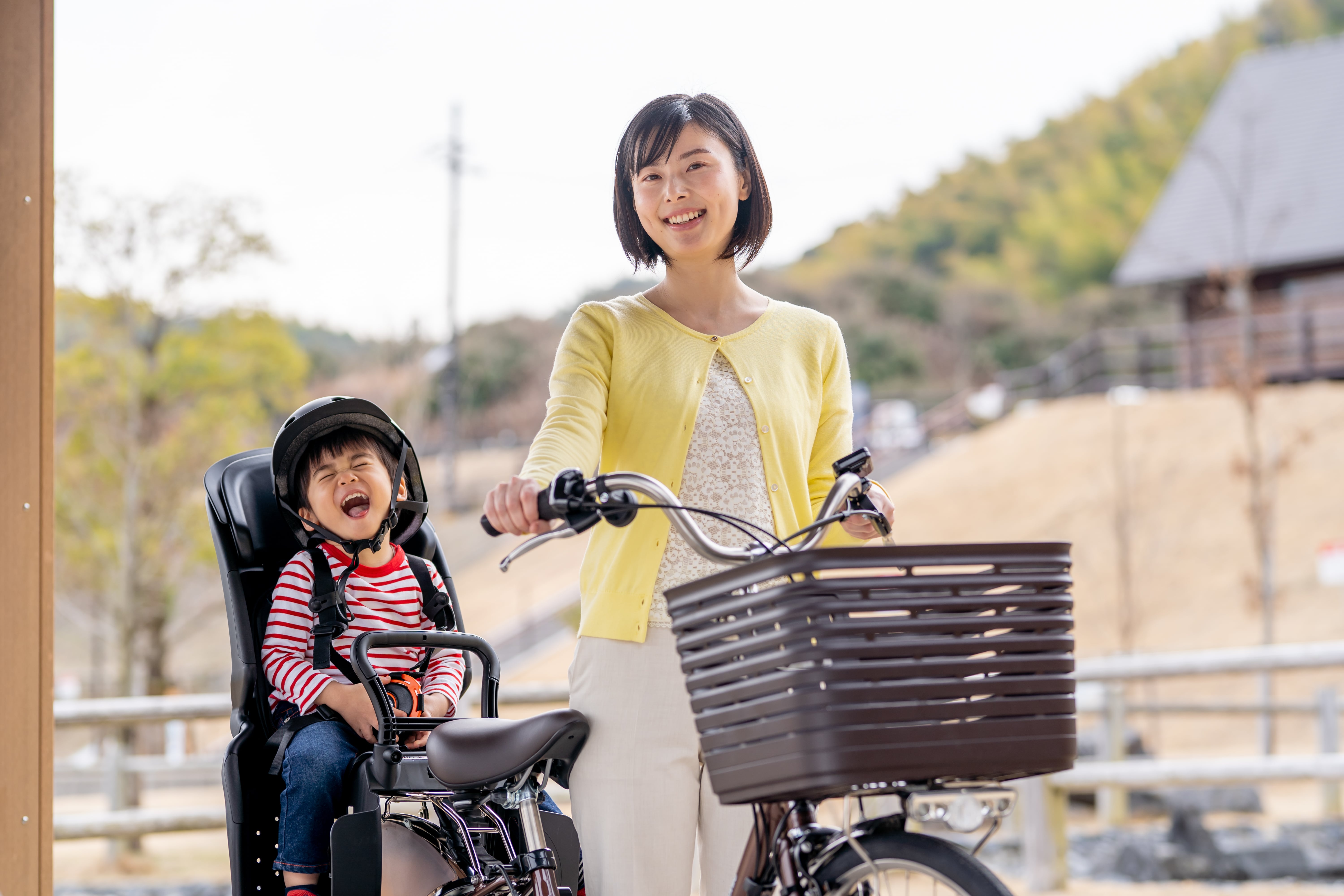 関西エリアで電動アシスト自転車を使うならスマイルサイクルへ!